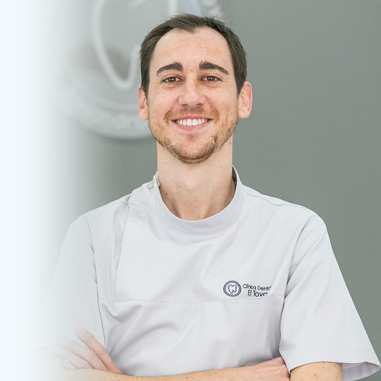 Dr. Alejandro Sánchez Dr. Alejandro Sánchez