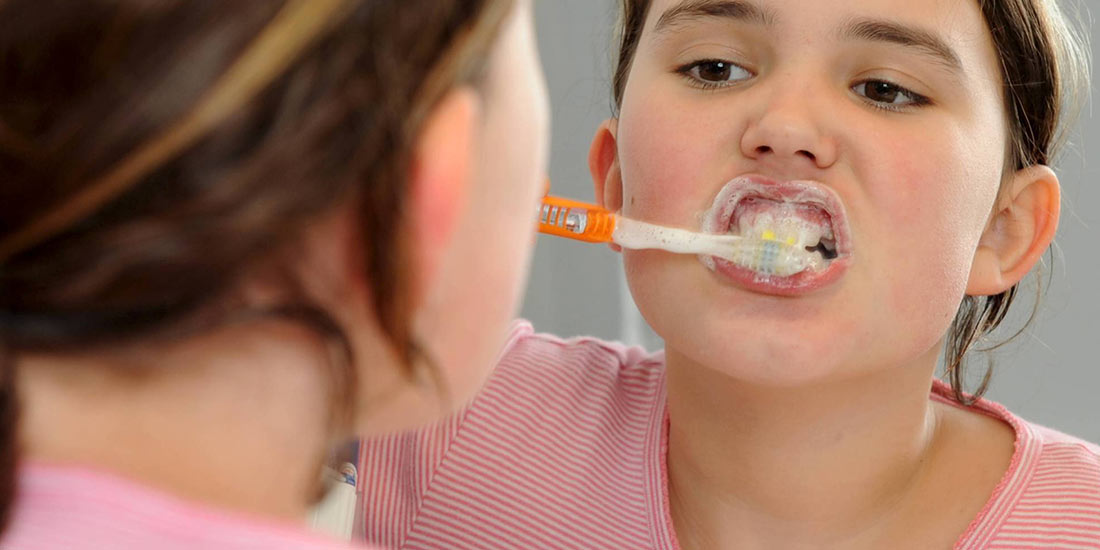 Mitos y evidencias sobre el cepillado de dientes en los niños